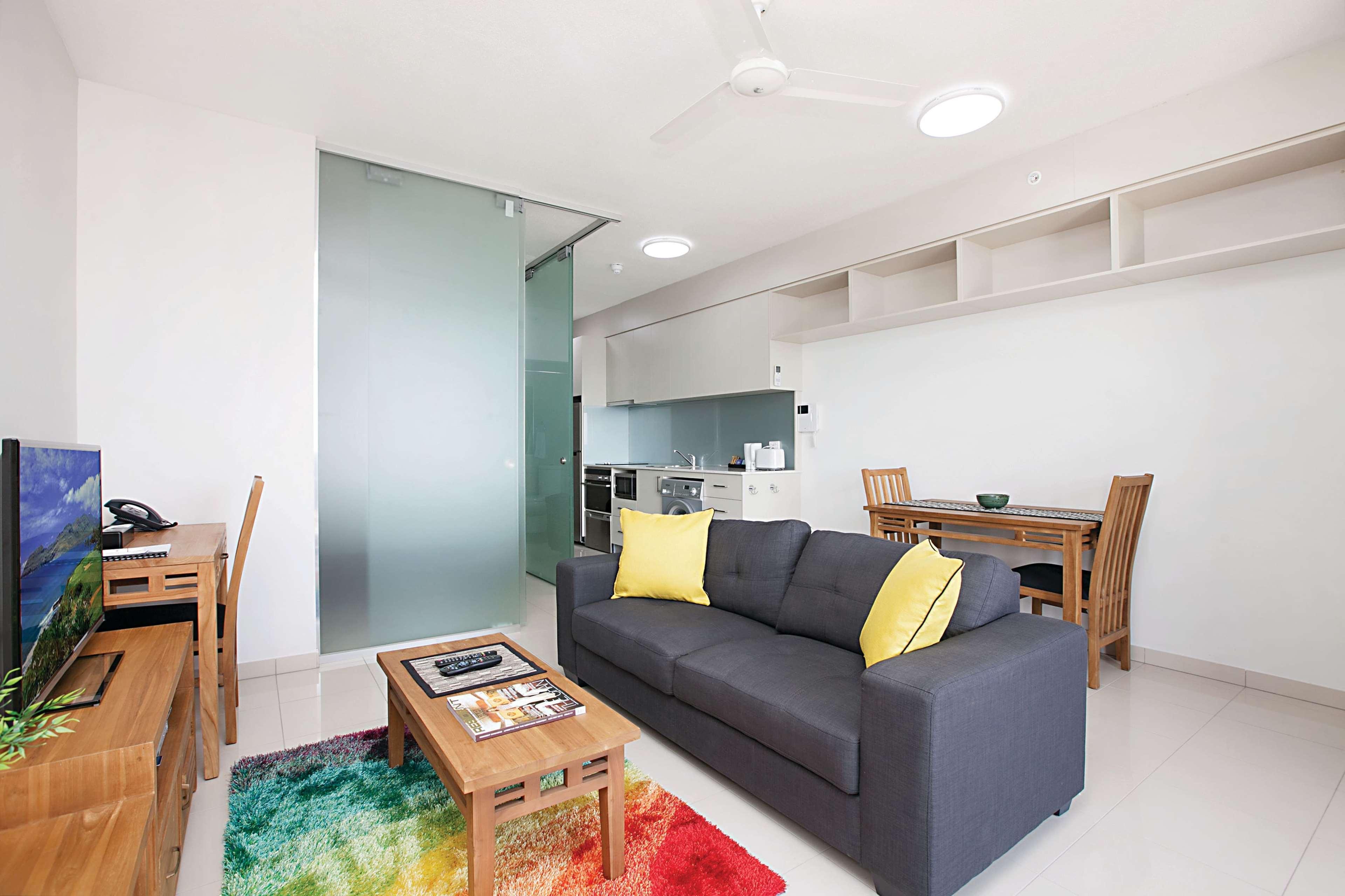 Ramada Suites By Wyndham Zen Quarter Darwin Exteriör bild