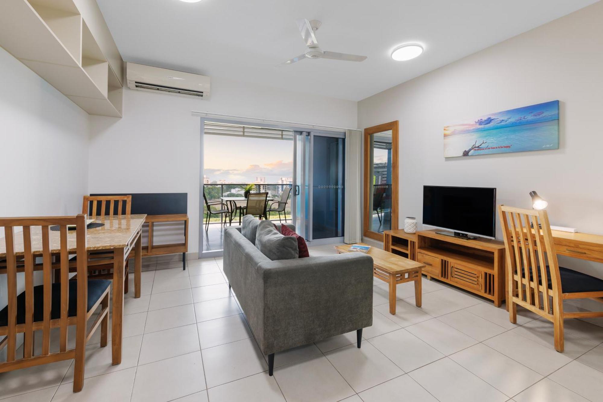 Ramada Suites By Wyndham Zen Quarter Darwin Exteriör bild