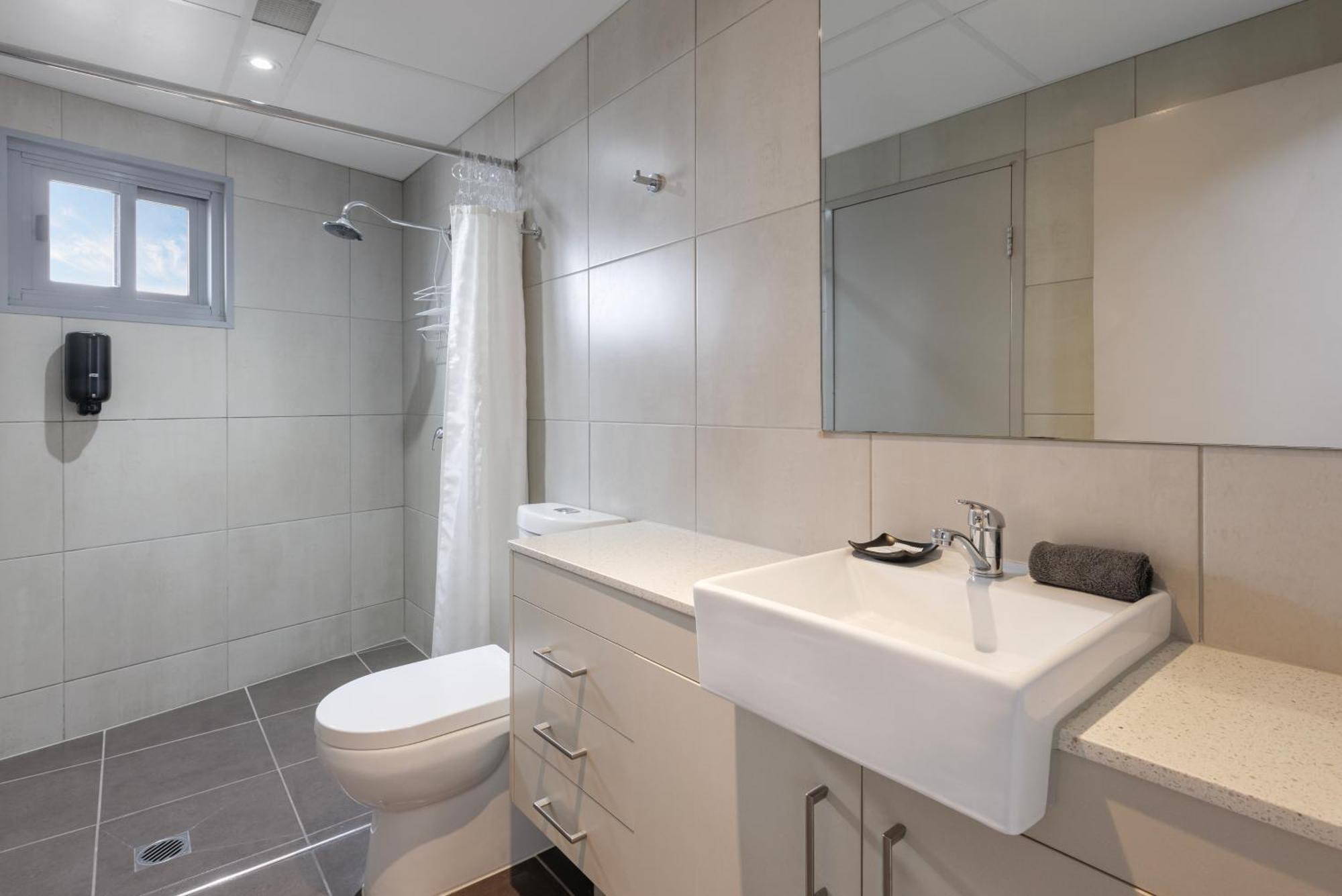 Ramada Suites By Wyndham Zen Quarter Darwin Rum bild